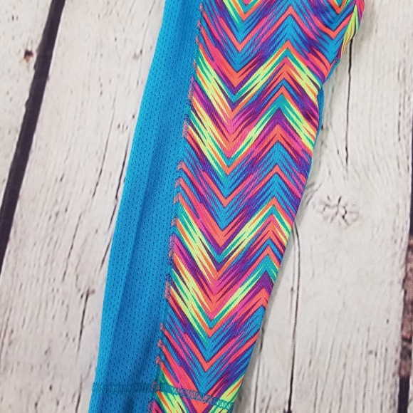 Girls Champion Athletic  leggings size 5/6 NWT - Picture 3 of 4